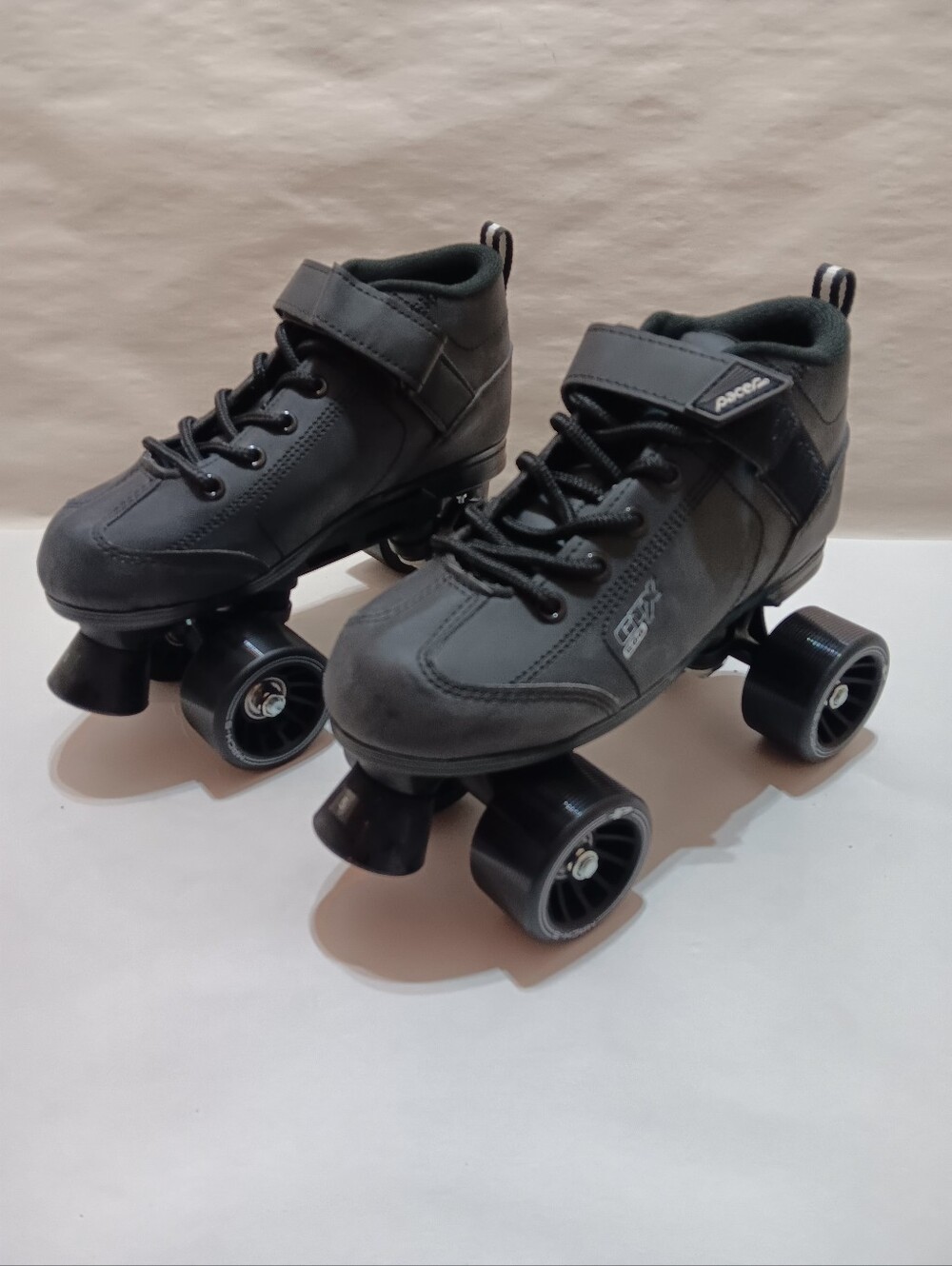 Pacer GTX-500 Mach-5 Roller Skates, Black, Size: Men's 5 / Women's 6